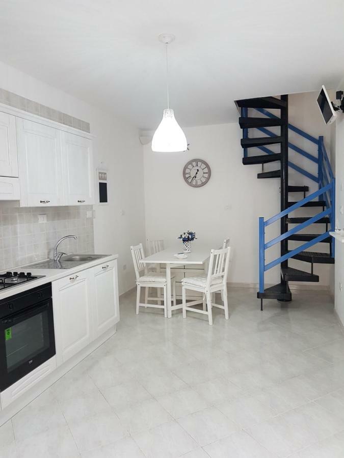 Casa Vacanza La Conchiglia Monopoli Exterior foto